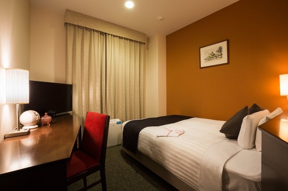 Hotell Jr-east Mets Mejiro